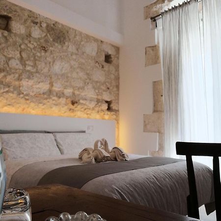 לינה וארוחת בוקר סירקוזה La Sicilia In Un Sogno מראה חיצוני תמונה